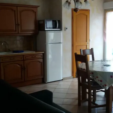 Hébergement de vacances En Auvergne Proche Vulcania Saint-Genès-Champanelle